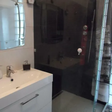 Apartamento Apartament Przystan Jachtowa Kąty Rybackie